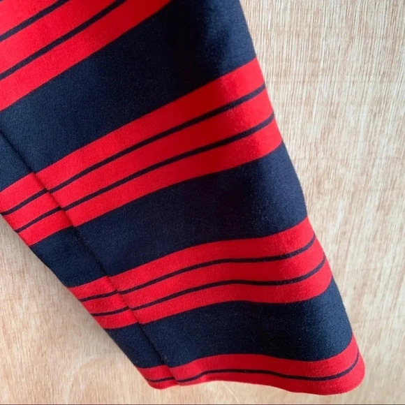 Gap Striped Fit N Flare Dress W/Pockets - Picture 4 of 10